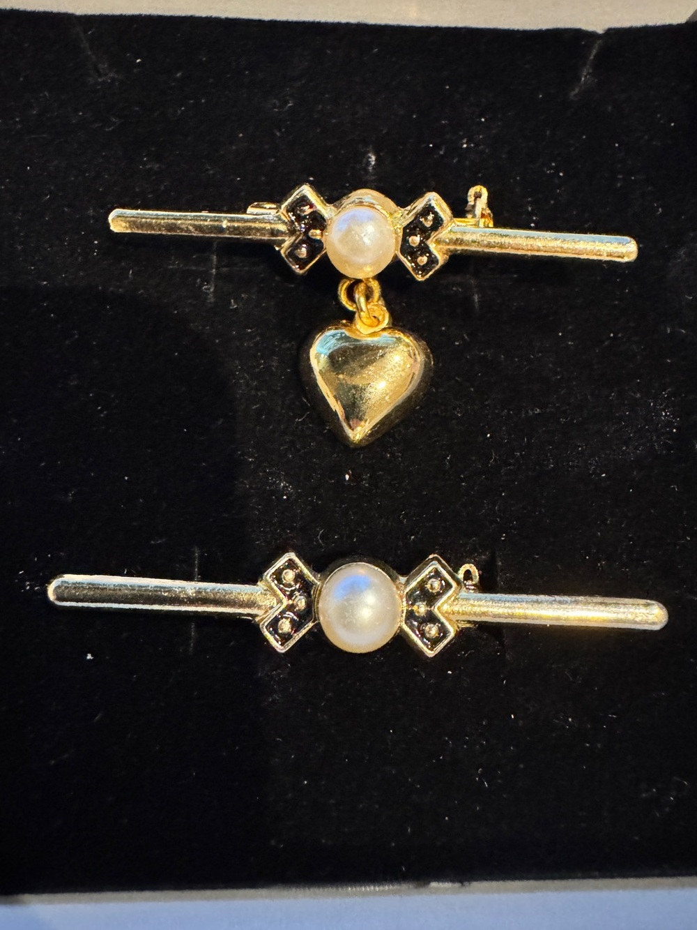 2 vintage Pearl Heart Drop Bar Brooch Set - Women Jewelry
